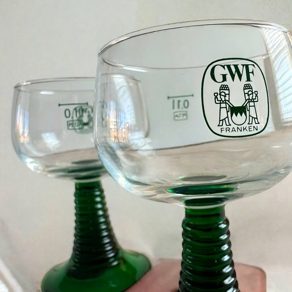 2 Vintage German GWF Franken Goblets With Green Beehive Stem - Rare Find - Picture 3 of 4